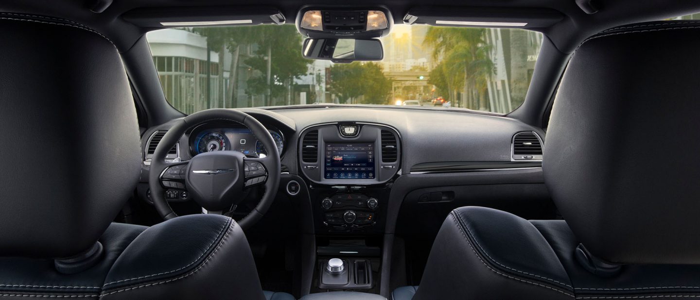 Chrysler 300 2018 Caracter 237 Sticas Interiores Inteligentes