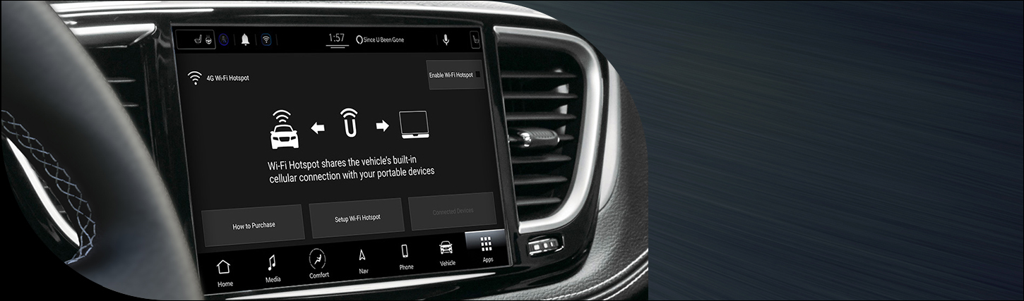 La pantalla táctil de Uconnect en la 2026 Chrysler Pacifica, en la que se exhibe la página de conexión del punto de acceso Wi-Fi.