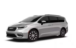 Un perfil desde el ángulo frontal de un modelo gris del Chrysler Pacifica Hybrid Pinnacle 2025.